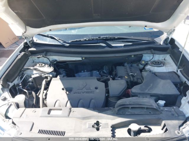 JA4AD2A39JZ063750 Mitsubishi Outlander Es