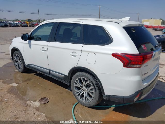 JA4AD2A39JZ063750 Mitsubishi Outlander Es