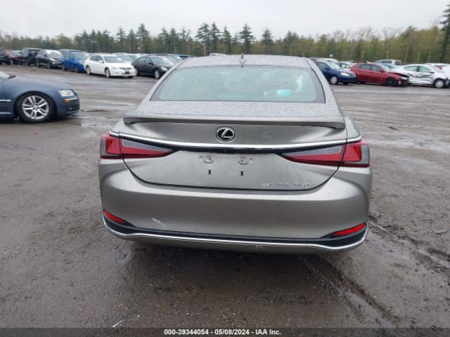 58AD11D13MU002626 Lexus ES 250