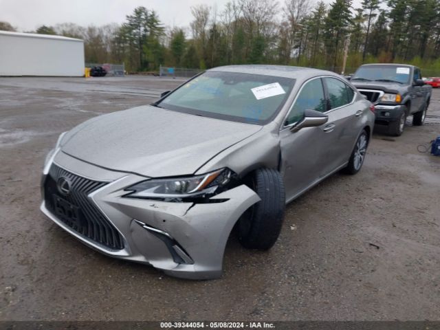 58AD11D13MU002626 Lexus ES 250