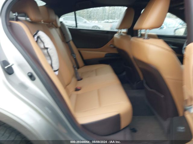 58AD11D13MU002626 Lexus ES 250
