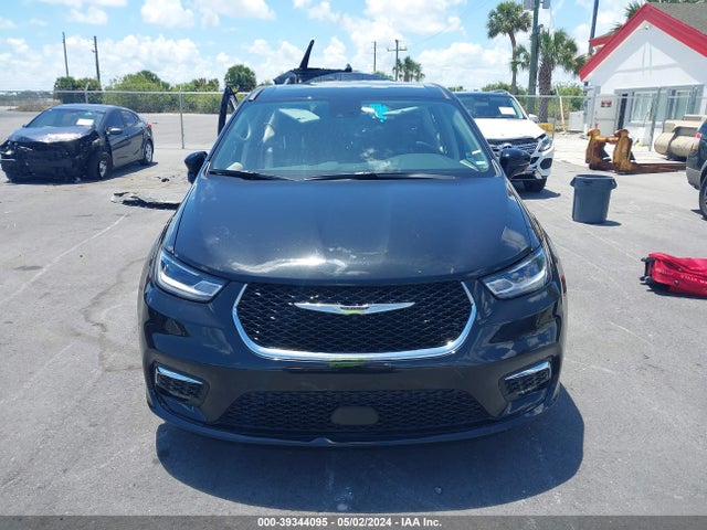 Chrysler Pacifica Touring L 2024 2C4RC1BG3RR101776 Image 12