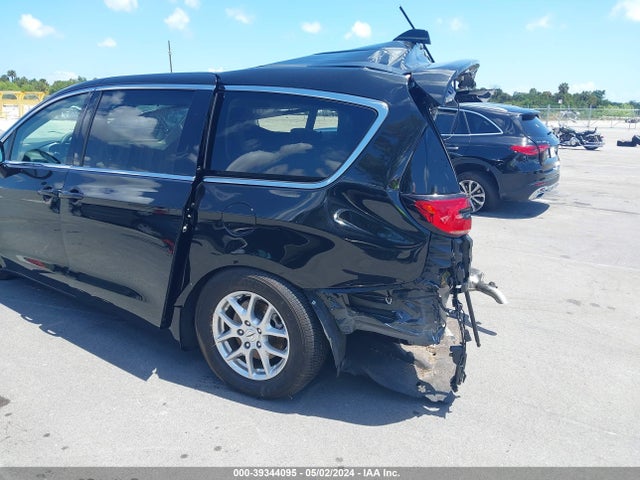 Chrysler Pacifica Touring L 2024 2C4RC1BG3RR101776 Image 18