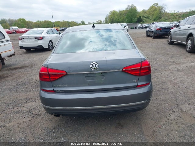 1VWBT7A34GC064176 Volkswagen Passat 1.8t Se