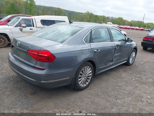 1VWBT7A34GC064176 Volkswagen Passat 1.8t Se