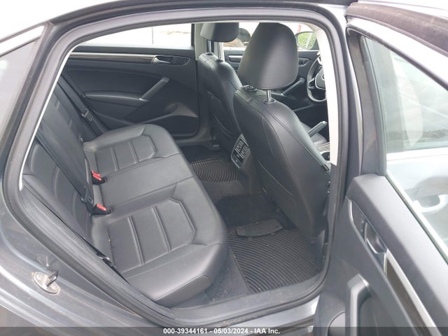 1VWBT7A34GC064176 Volkswagen Passat 1.8t Se