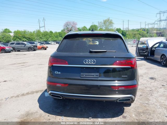 WA1GAAFY0P2107136 Audi Q5 Premium 45 Tfsi S Line Quattro