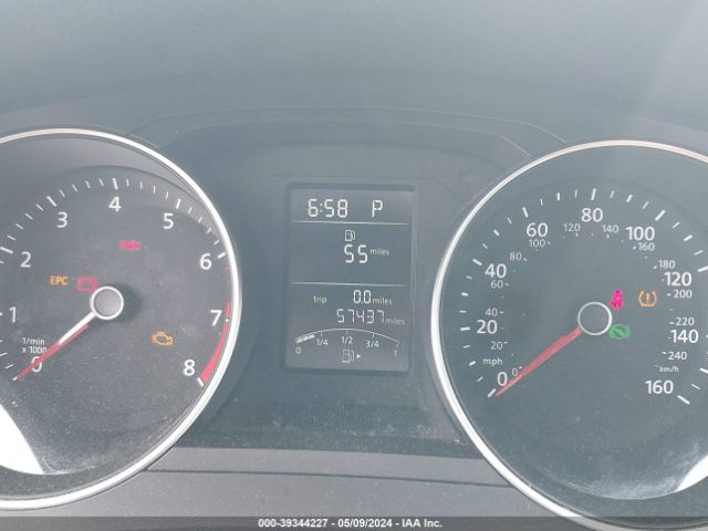 3VW2K7AJ8FM301329 Volkswagen Jetta 2.0l S