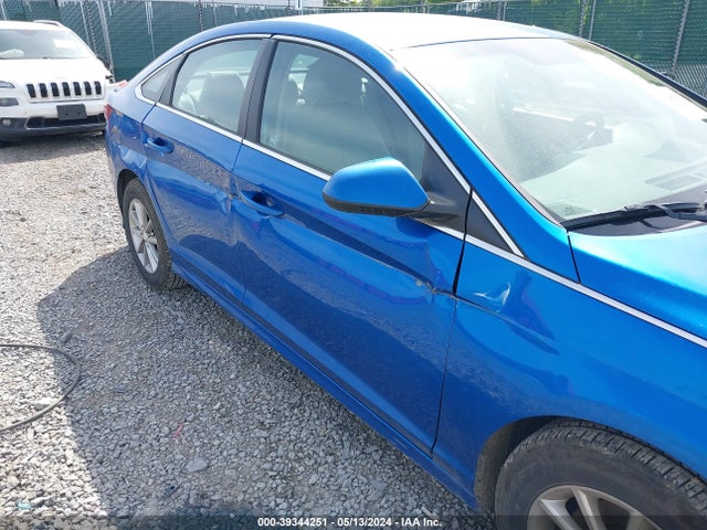 Hyundai SONATA SE 2018 5NPE24AF3JH598132 Image 6