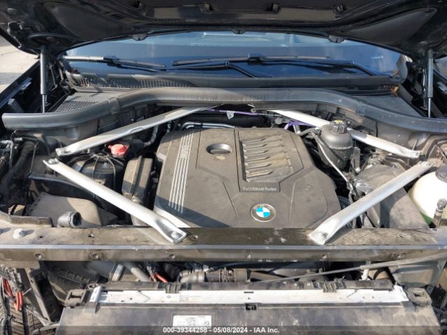 5UXCR4C08M9F62902 BMW X5 Sdrive40i