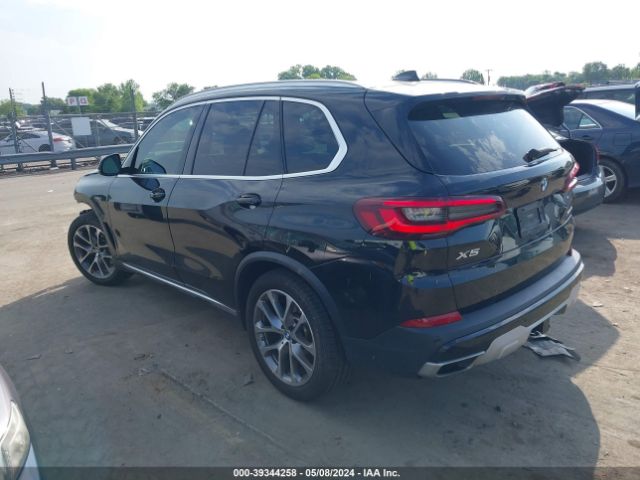 5UXCR4C08M9F62902 BMW X5 Sdrive40i