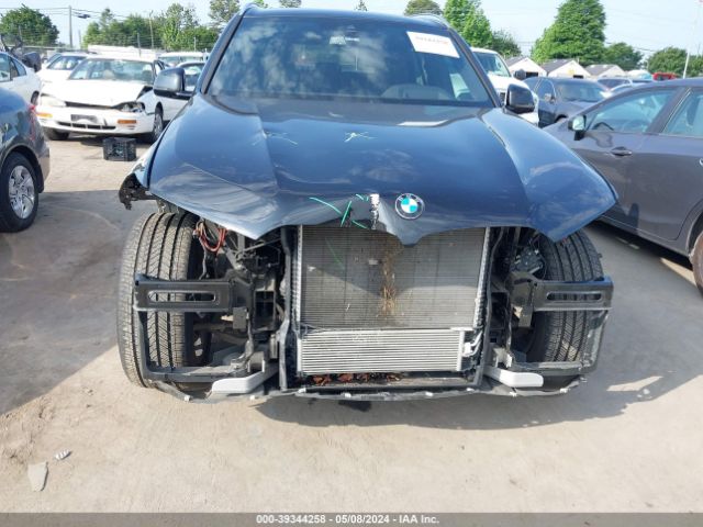 5UXCR4C08M9F62902 BMW X5 Sdrive40i