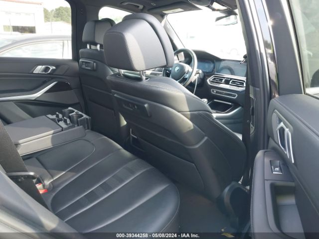 5UXCR4C08M9F62902 BMW X5 Sdrive40i