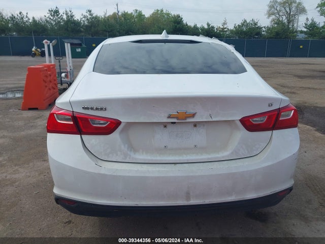 Chevrolet MALIBU LT 2018 1G1ZD5ST4JF216845 Image 16