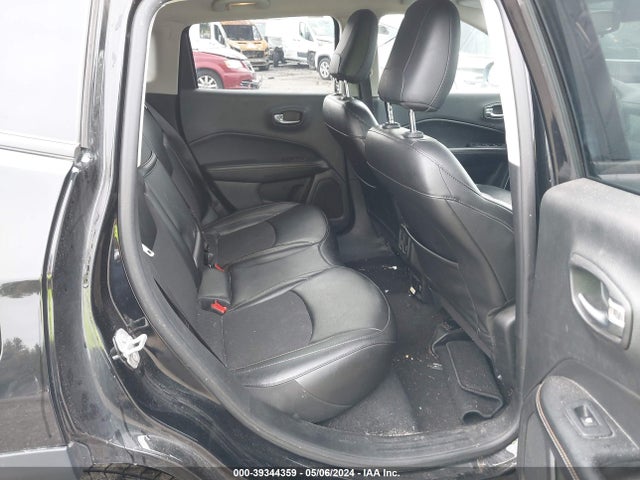 3C4NJDBB0KT786672 Jeep Compass Latitude 4x4