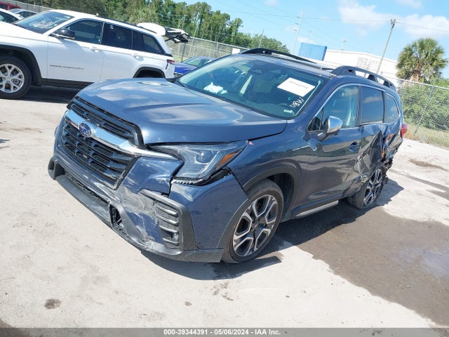 4S4WMAUD3P3461781 Subaru Ascent Limited 7-passenger