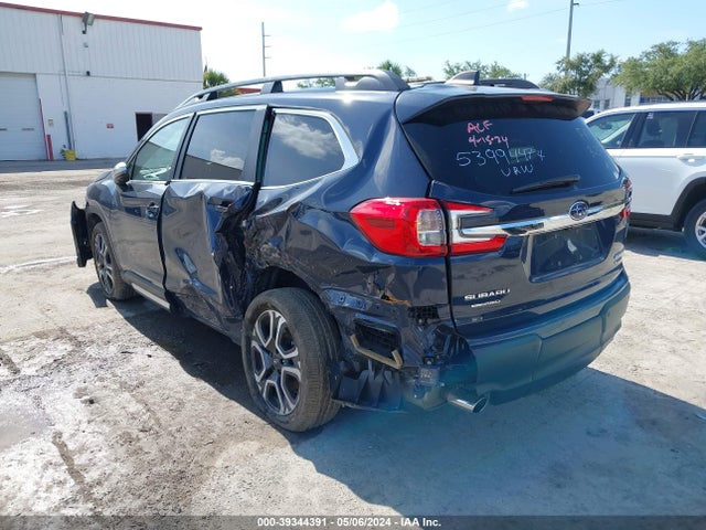 4S4WMAUD3P3461781 Subaru Ascent Limited 7-passenger