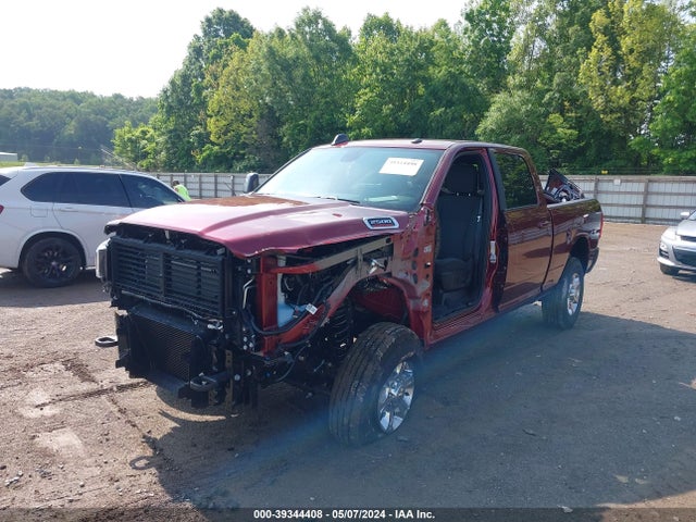 3C6UR5DL0RG163000 RAM 2500 Big Horn  4x4 6'4 Box
