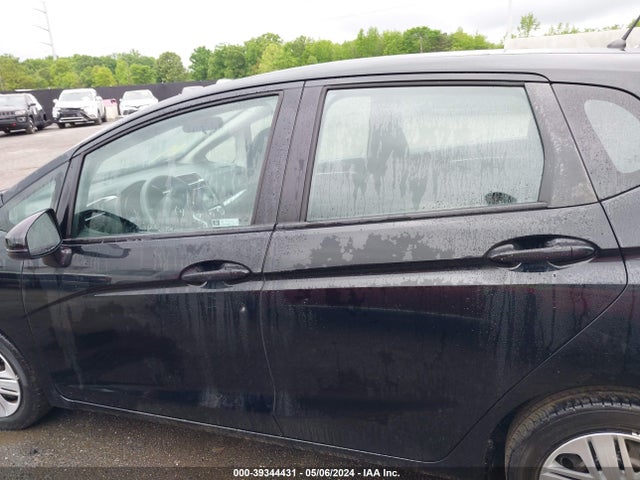 Honda FIT LX 2019 3HGGK5H46KM736908 Image 14