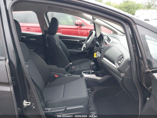 Honda FIT LX 2019 3HGGK5H46KM736908 Image 5