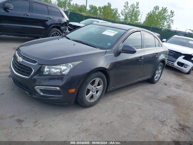Chevrolet Cruze 1lt Auto 2015 1G1PC5SB6F7143044 Image 2