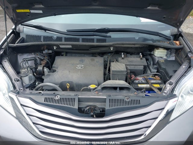 Toyota Sienna Le 7 Passenger 2015 5TDJK3DC1FS123719 Image 10