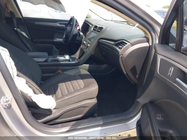 Ford FUSION SE 2020 3FA6P0HD4LR102957 Image 5