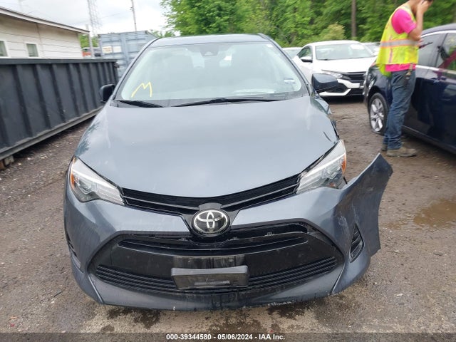 Toyota COROLLA LE 2018 2T1BURHE1JC994831 Image 12