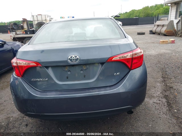 Toyota COROLLA LE 2018 2T1BURHE1JC994831 Image 16
