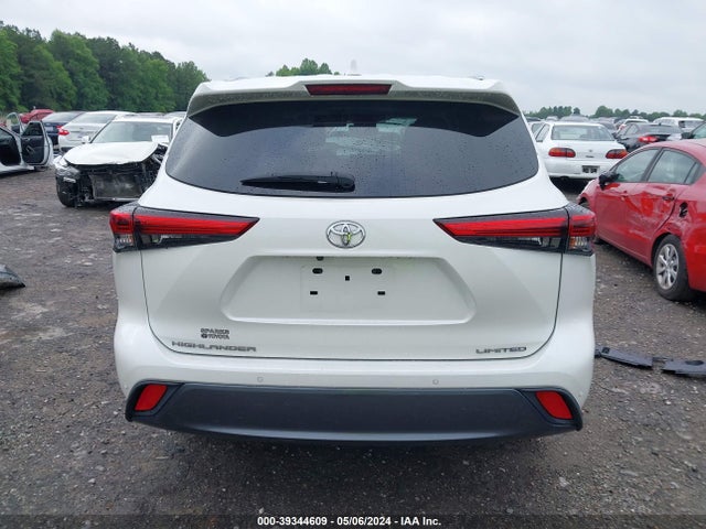 Toyota Highlander Limited 2021 5TDYZRAH8MS525408 Image 16