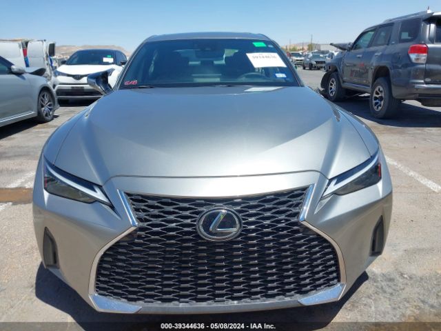 JTHDA1D29P5126899 Lexus IS 300