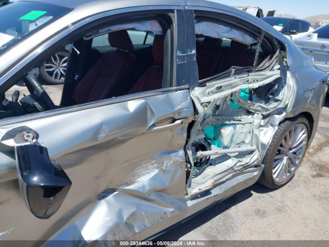 JTHDA1D29P5126899 Lexus IS 300