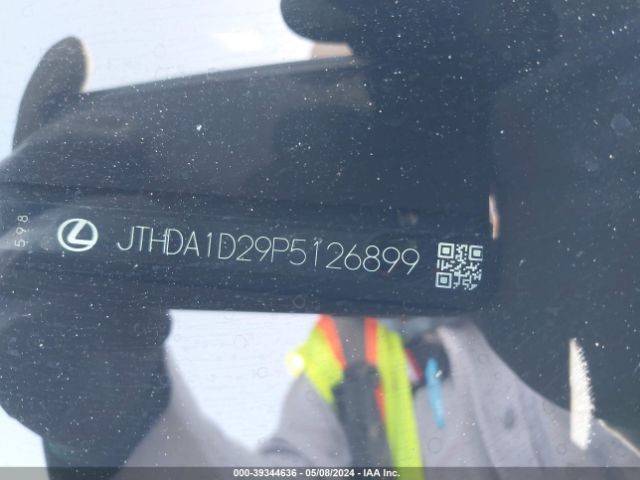 JTHDA1D29P5126899 Lexus IS 300