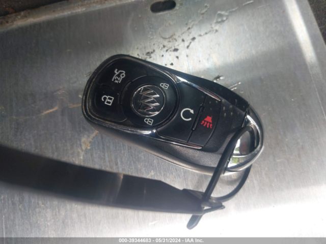 1G4ZP5SS9HU178682 Buick Lacrosse Essence