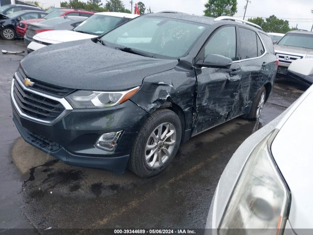 Chevrolet EQUINOX LT 2018 3GNAXJEV7JL384820 Image 2
