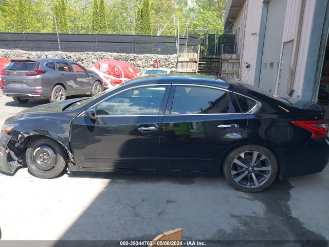 Nissan Altima 2.5 Sr 2016 1N4AL3AP8GC266728 Image 14