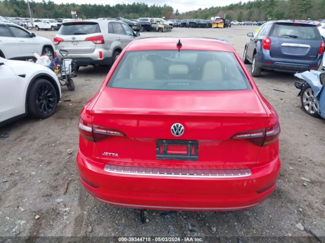 3VWE57BU2KM124512 Volkswagen Jetta 1.4t Sel
