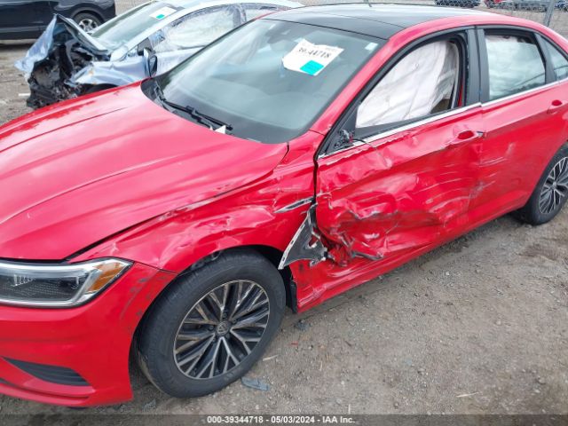 3VWE57BU2KM124512 Volkswagen Jetta 1.4t Sel