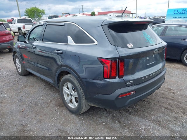 KIA SORENTO LX 2021 5XYRG4LC8MG021727 Image 3