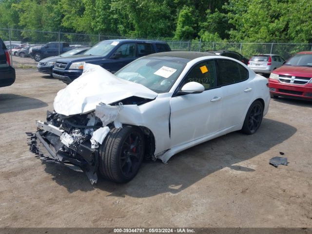ZARFAEDNXH7540720 Alfa Romeo Giulia Awd