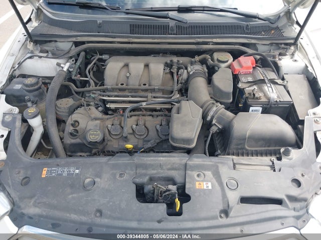 Ford Taurus Limited 2015 1FAHP2F86FG103078 Image 10