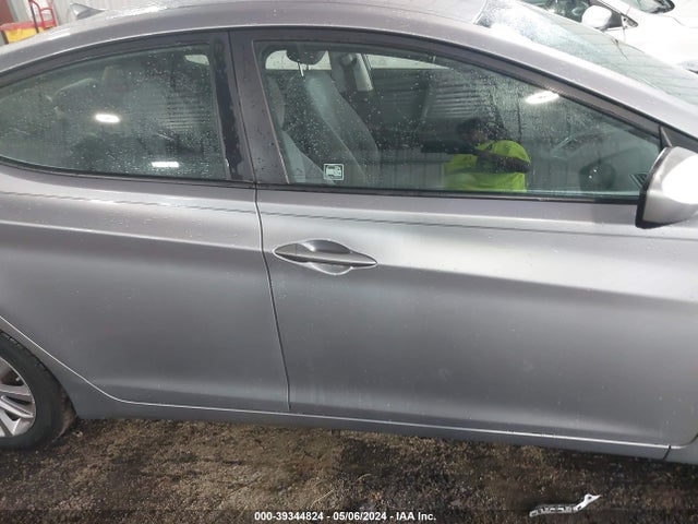 Hyundai ELANTRA SE 2015 5NPDH4AE0FH629412 Image 14