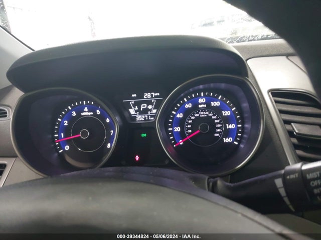 Hyundai ELANTRA SE 2015 5NPDH4AE0FH629412 Image 16