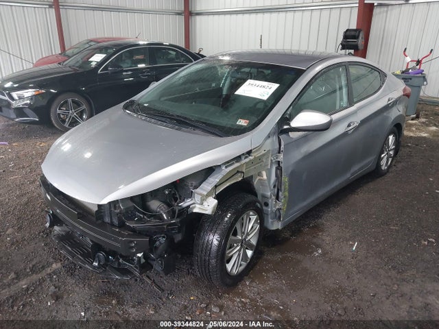 Hyundai ELANTRA SE 2015 5NPDH4AE0FH629412 Image 2