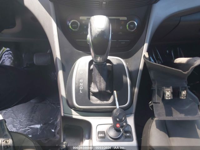 1FADP5AU7EL505251 Ford C-max Hybrid Se