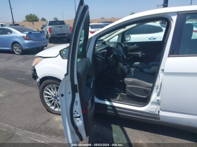 1FADP5AU7EL505251 Ford C-max Hybrid Se