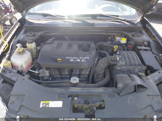 Chrysler 200 LX 2014 1C3CCBAB5EN121802 Image 10