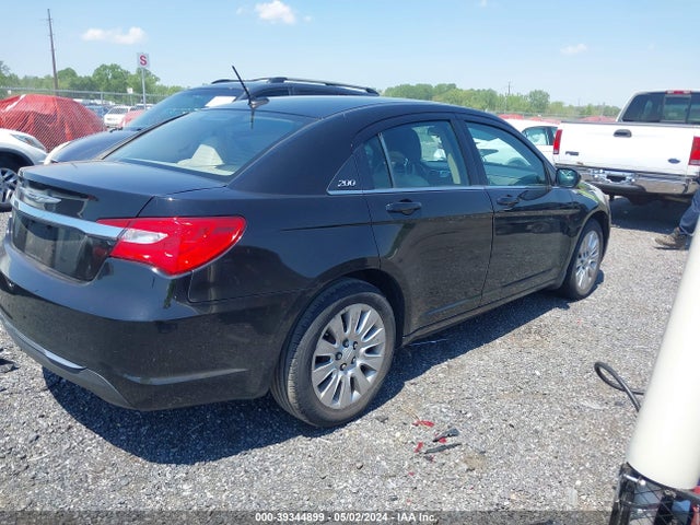 Chrysler 200 LX 2014 1C3CCBAB5EN121802 Image 4