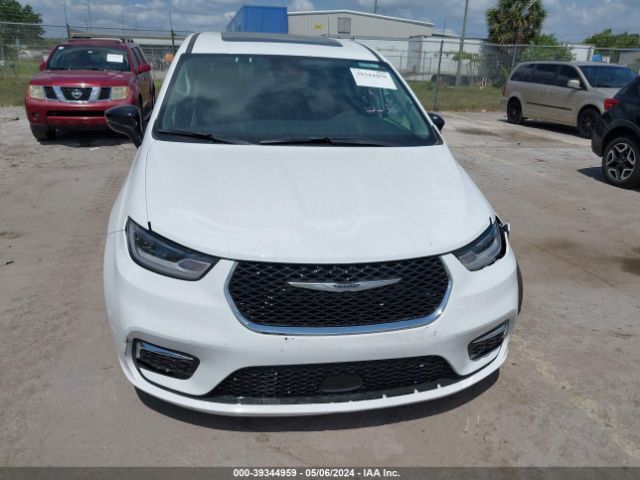 2C4RC1GG1RR118763 Chrysler Pacifica Limited