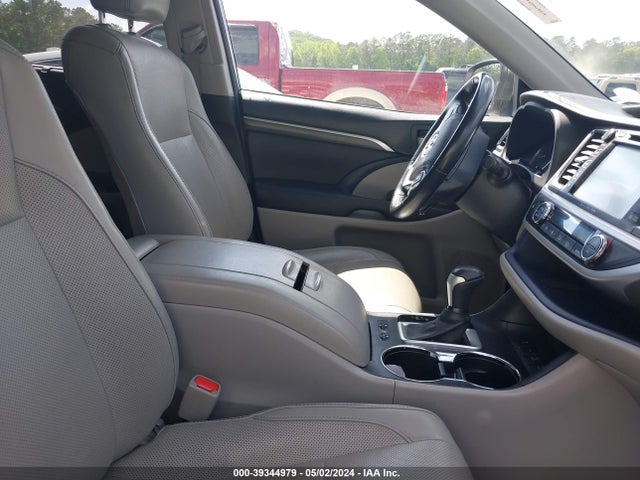 Toyota Highlander Limited Platinum 2017 5TDDZRFH3HS369324 Image 5